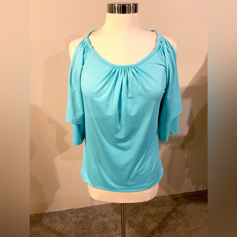 Teal cold shoulder top.